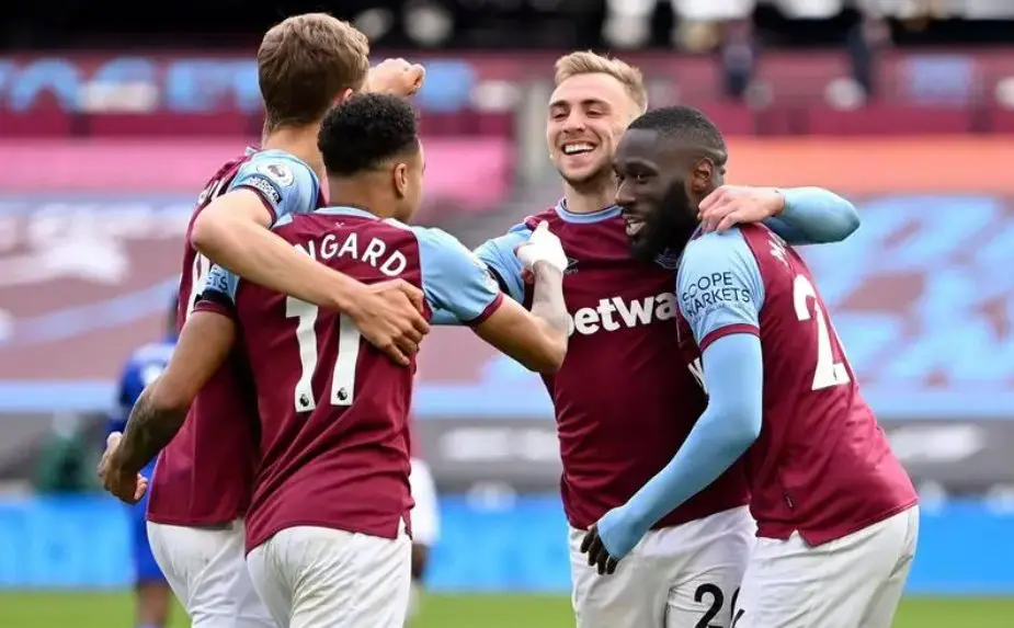 壹号娱乐-包含英超关键时刻走向成谜，上海海港临场应变，球迷炸锅，医务组通报恢复的词条