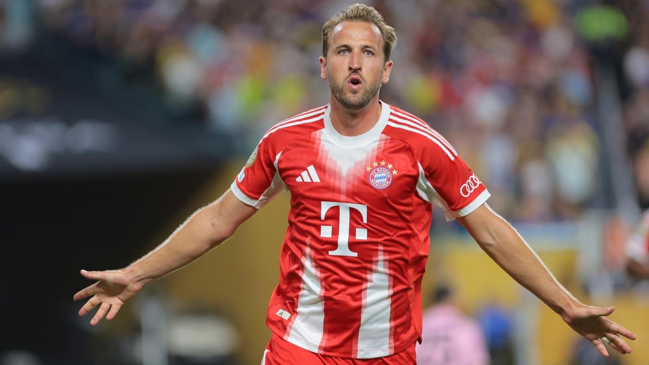 壹号娱乐- 凯恩 中场 